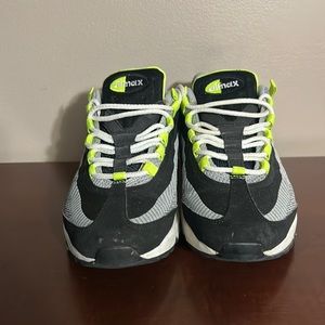 Nike Air Max 95 Gray/Volt